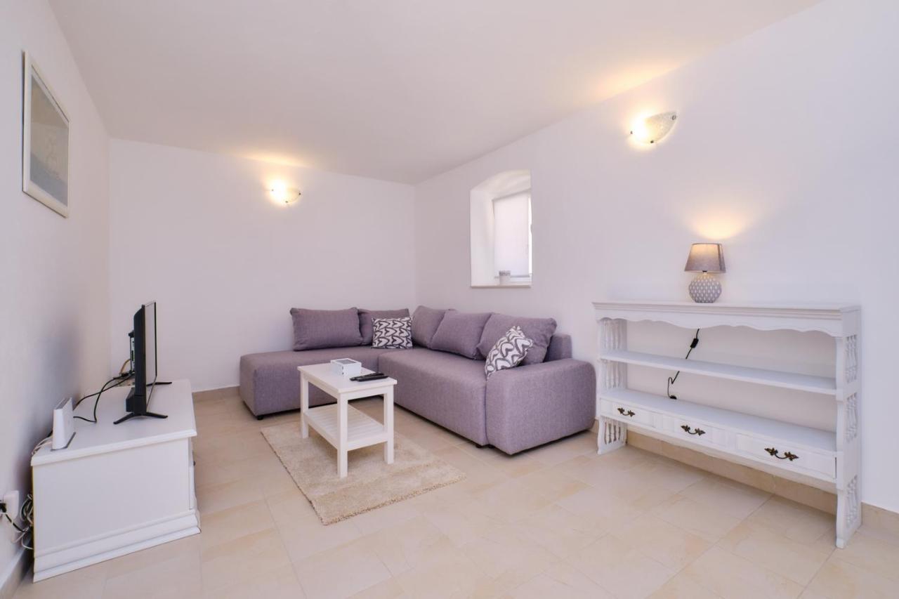Country House Čunski Εξωτερικό φωτογραφία