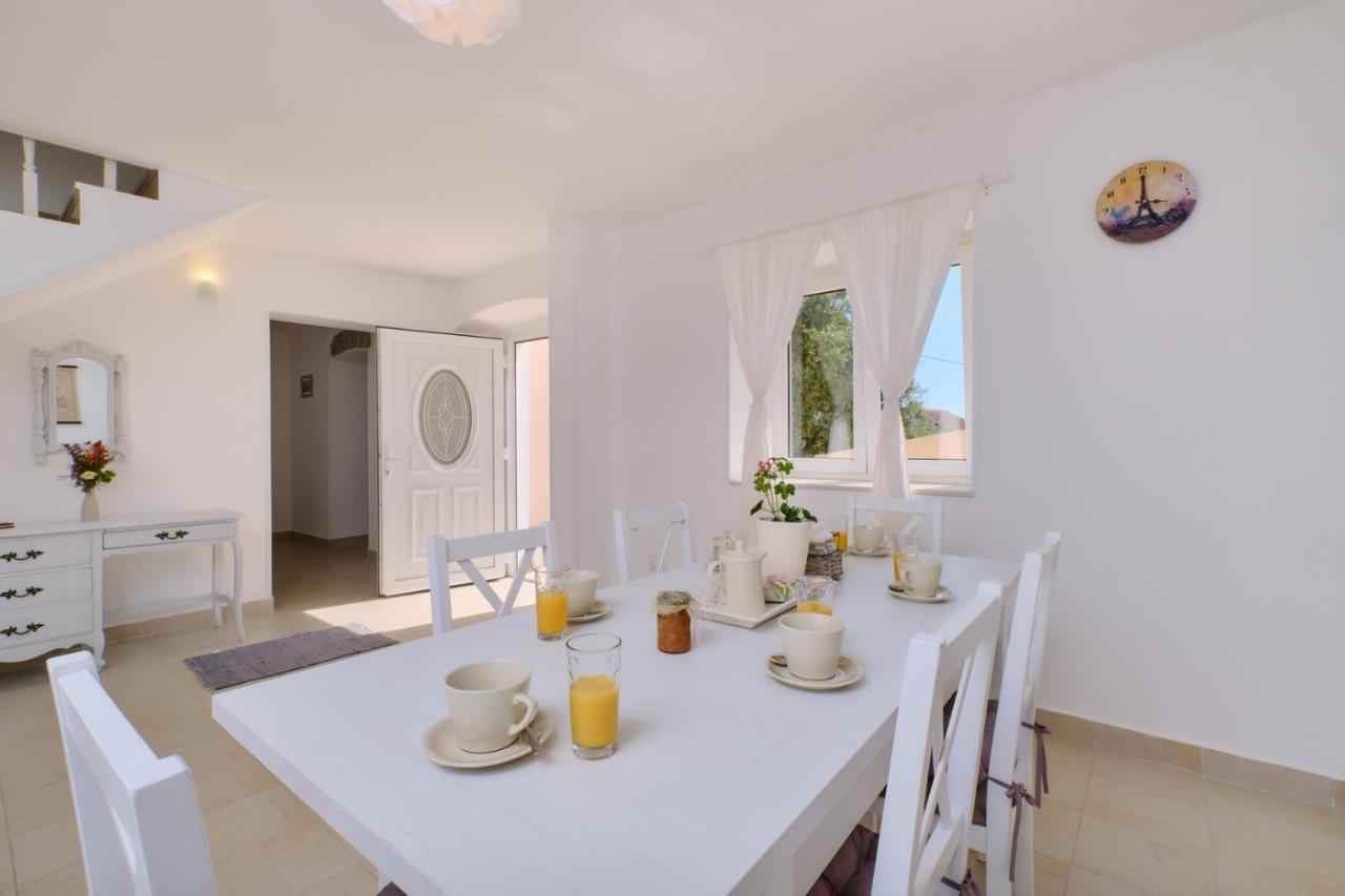 Country House Čunski Εξωτερικό φωτογραφία